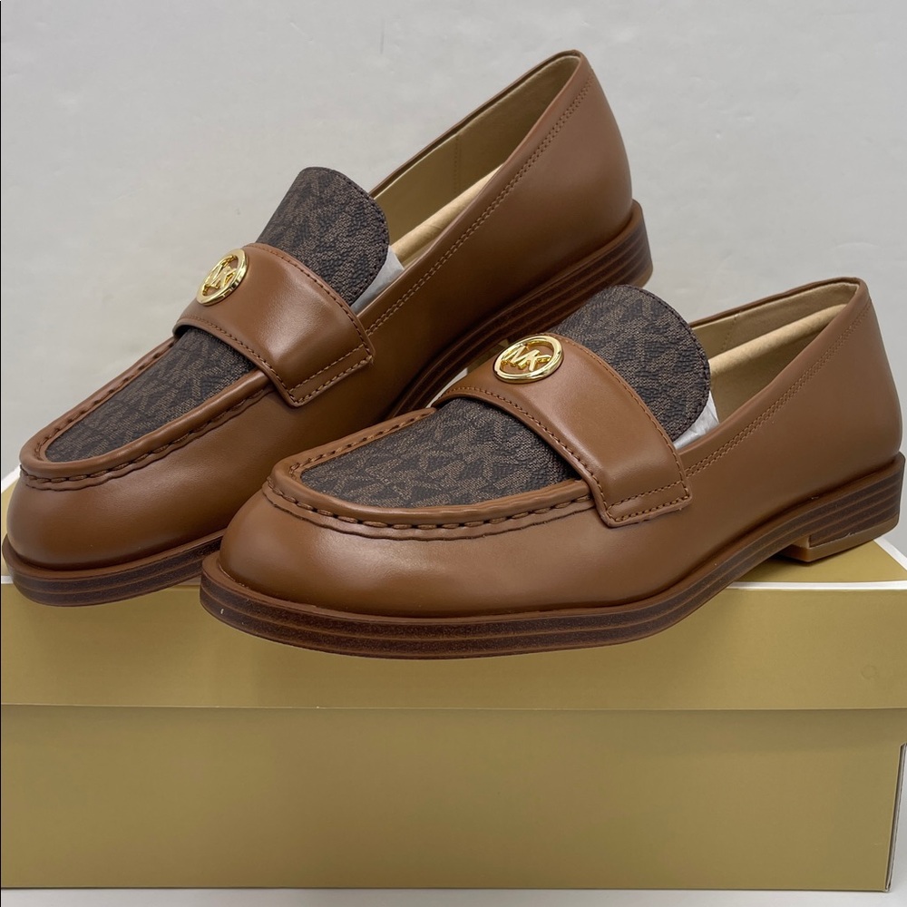 Michael Kors HANNAH LOAFER
FAUX LEATHER
49F5HNFP2L
Brown - Picture 5 of 16